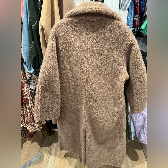 Nanushka Imogen Teddy Coat - Picture 5 of 6